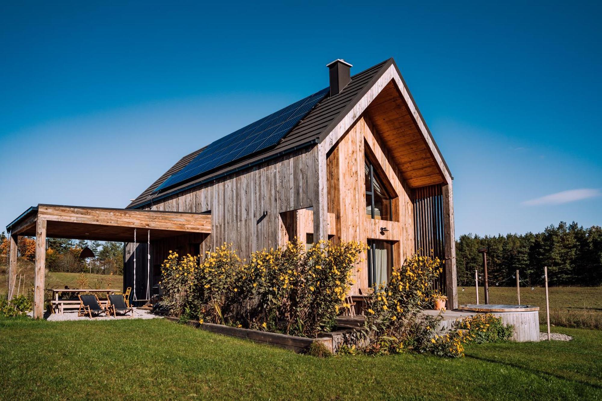 Holiday home Stodola Naturalnie - Wyjatkowy Dom Z Balia Na Kaszubach Nad Jeziorem